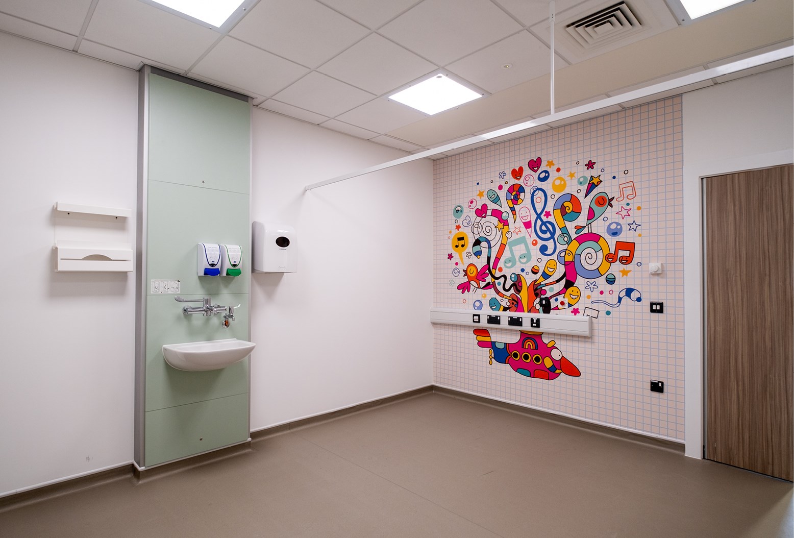 Venesta Washrooms Ips Vepps Healthcare Hospital Cardigan Integrated Care Centre