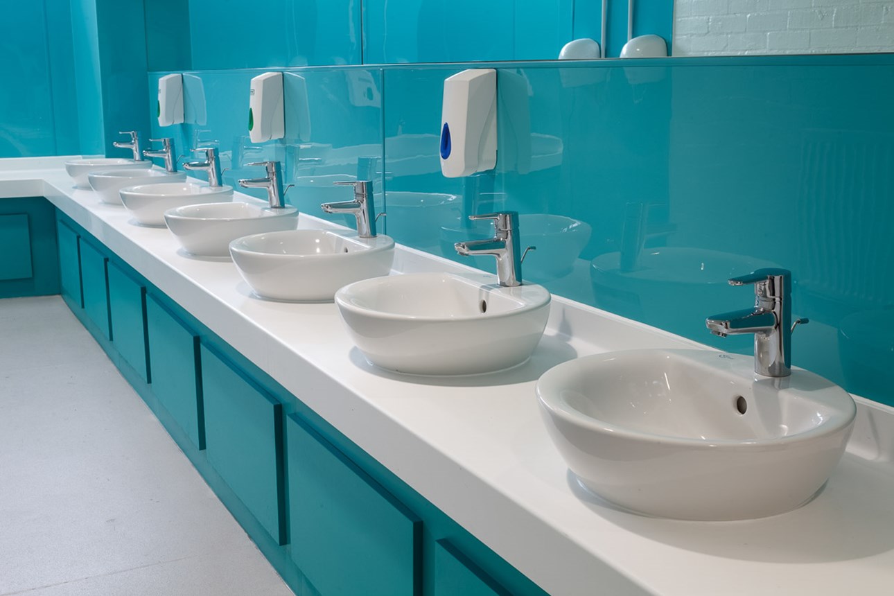 venesta-washrooms-toilet-cubicles-unity-vanity-unit-solid-surface-sink-basin-magdalen-college-school2