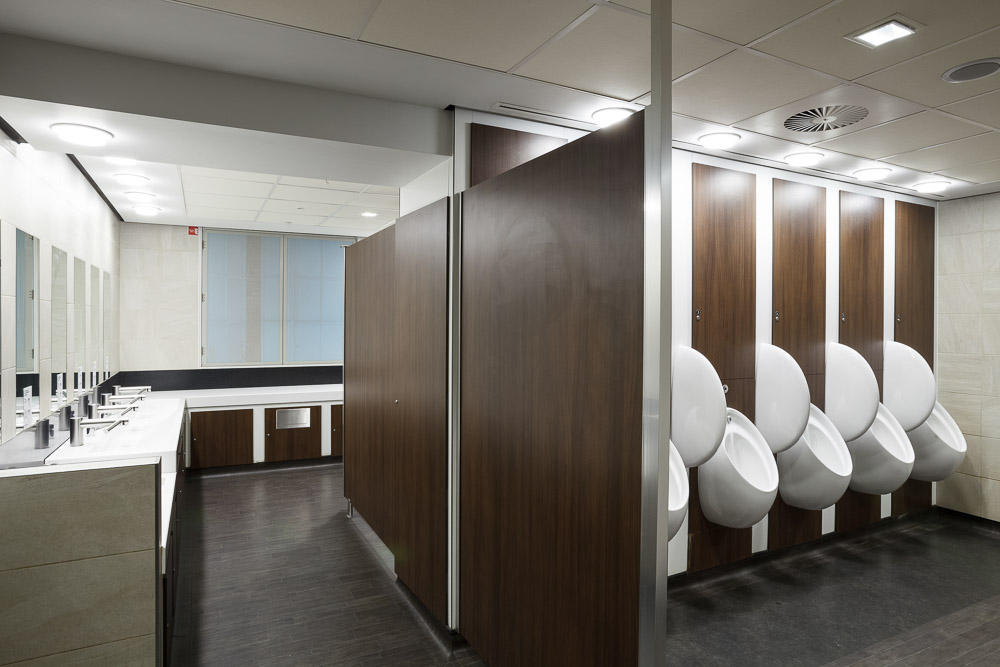 venesta-washrooms-toilet-cubicles-equinox-vepps-ips-preplumbed-panelling-vanity-unit-solid-surface-sink-wc-washtrough-london-eye2