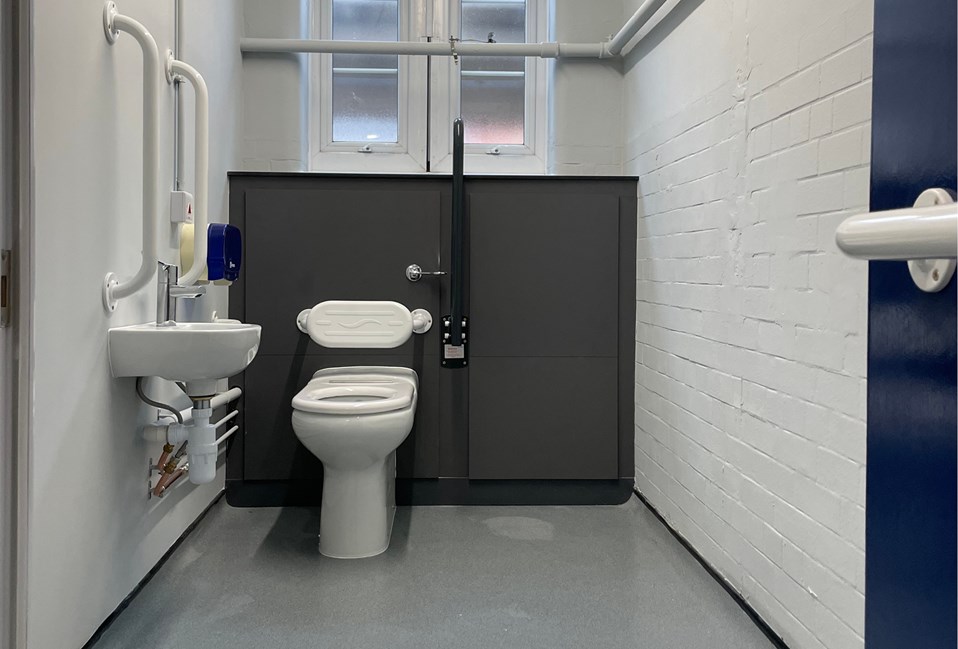 Venesta Washrooms Toilet Cubicles Ips Wimbledon Chase Primary School Girls6