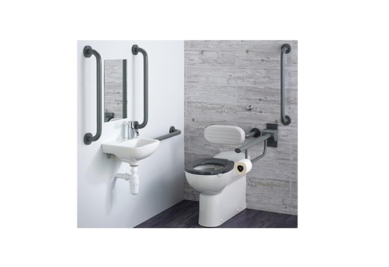 venesta-washrooms-ips-vepps-panelling-docm-contour21-btw-lever-operated-cistern-grab-rails-30685