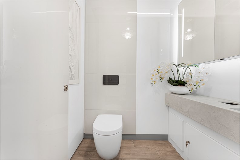 venesta-washrooms-toilet-cubicles-my-pod-wdc-2