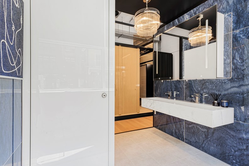 the-washroom-design-centre-by-venesta-room-set