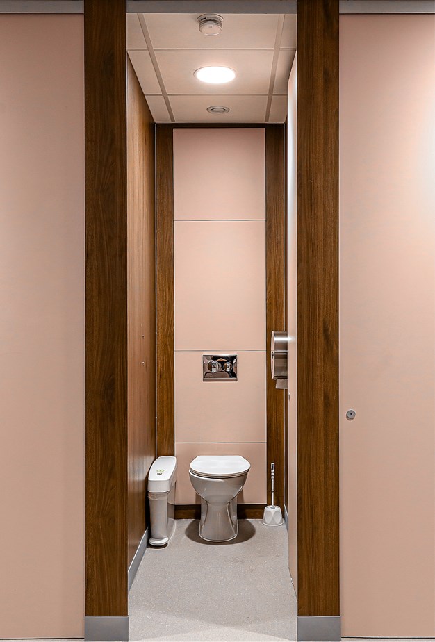 venesta-washrooms-case-study-st-edmunds-catholic-school (7)