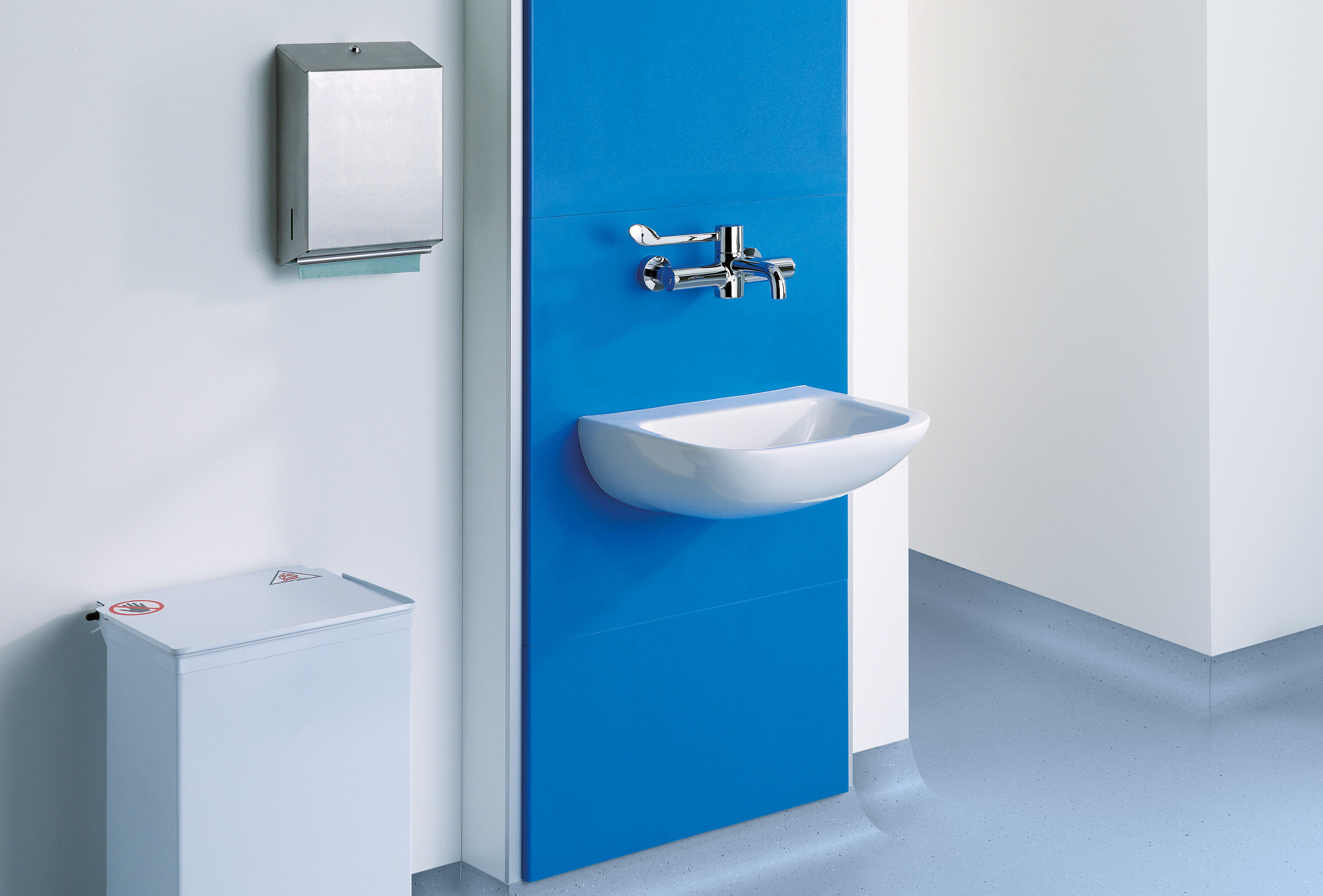 Vepps BoxedOut Unit Venesta Washrooms