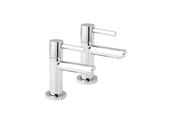 venesta-washrooms-ips-vepps-panelling-sanceram-Insignia-lever-pillar-ins101