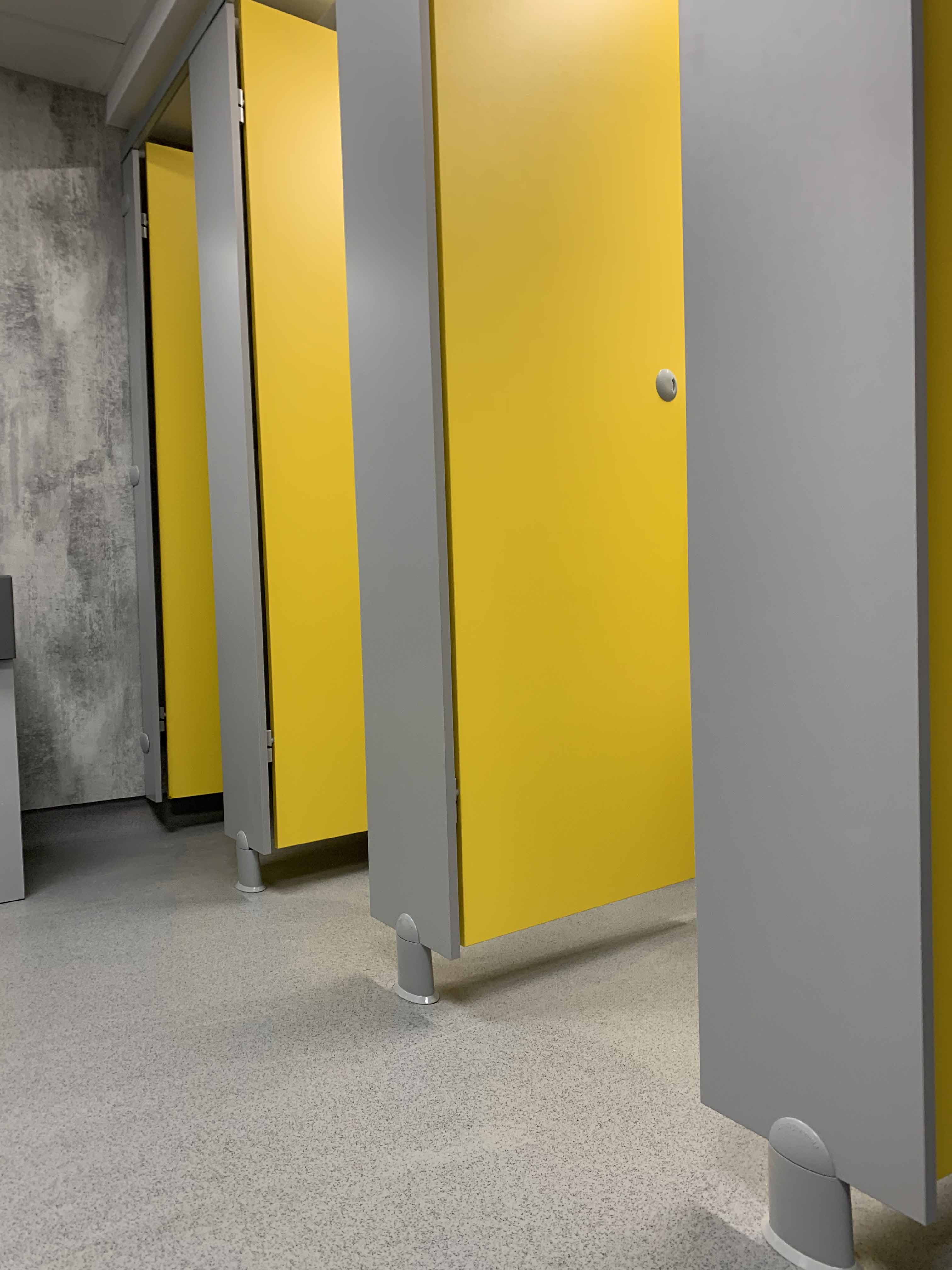 venesta-washrooms-toilet-cubicles-award-marian-vian-primary-school