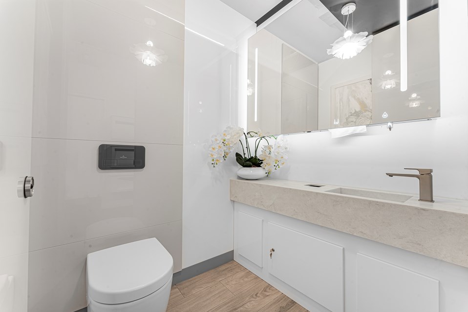 venesta-washrooms-toilet-cubicles-my-pod-wdc
