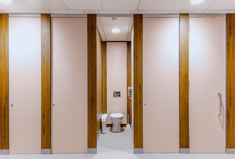 venesta-washrooms-case-study-st-edmunds-catholic-school10