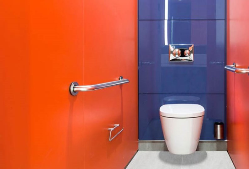 venesta-washrooms-panelling-clipclad-wc