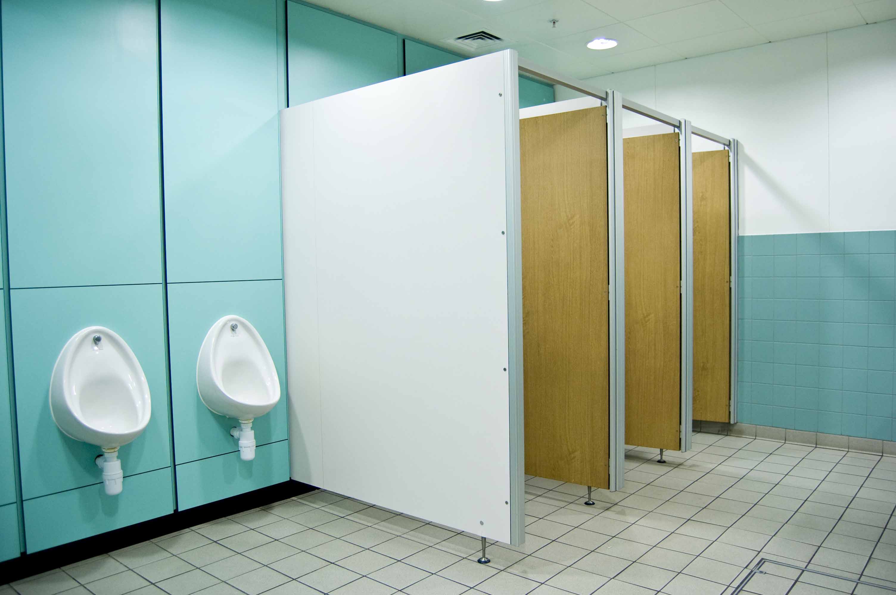 venesta-washrooms-toilet-cubicles-system-m-vepps-pre-plumbed-ips-panelling-urinals-wc-sainsburys-murrayfield