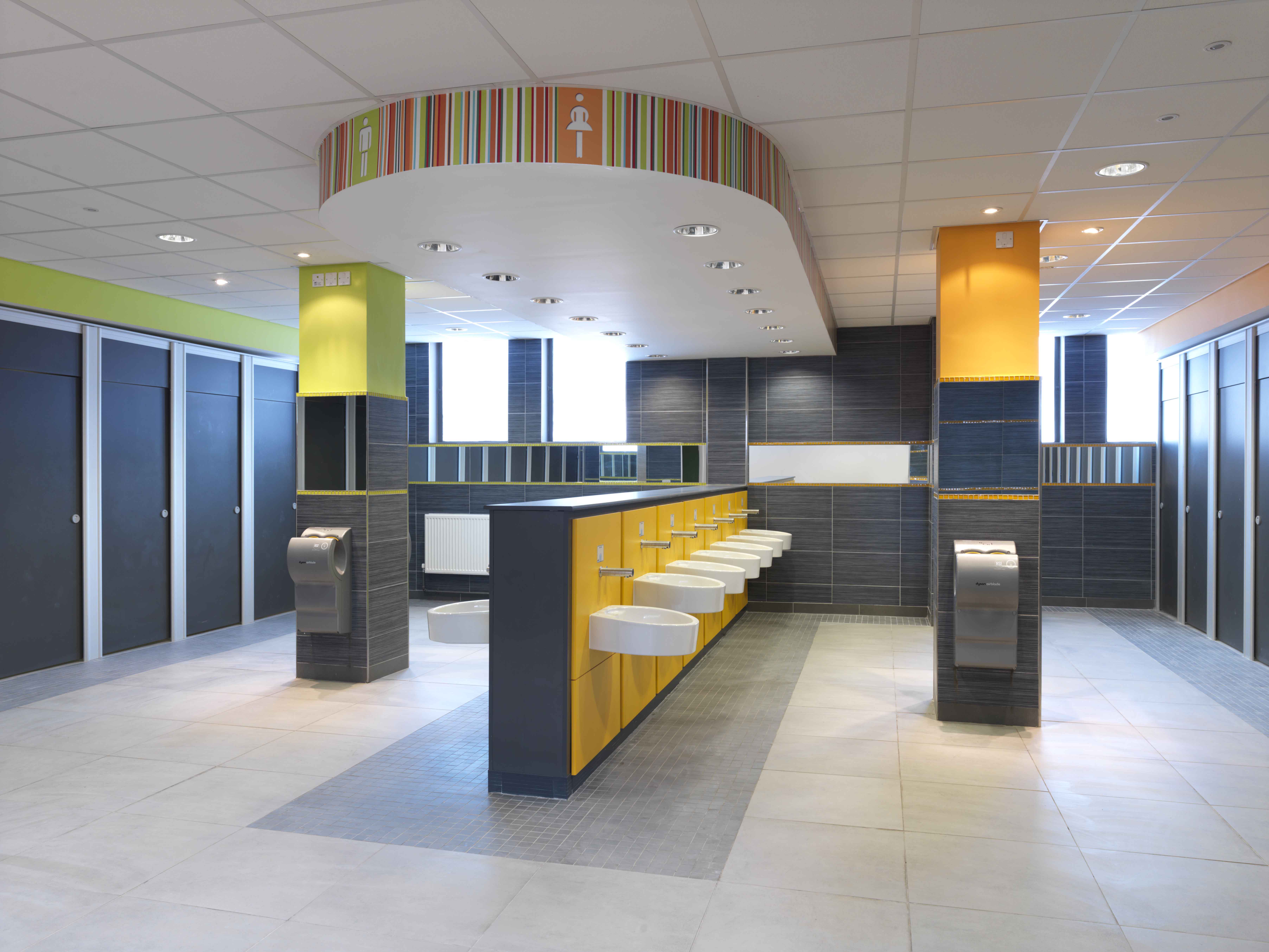 venesta-washrooms-toilet-cubicles-centurion-ips-vepps-pre-plumbed-panel-panels-panelling-tudor-grange-academy4