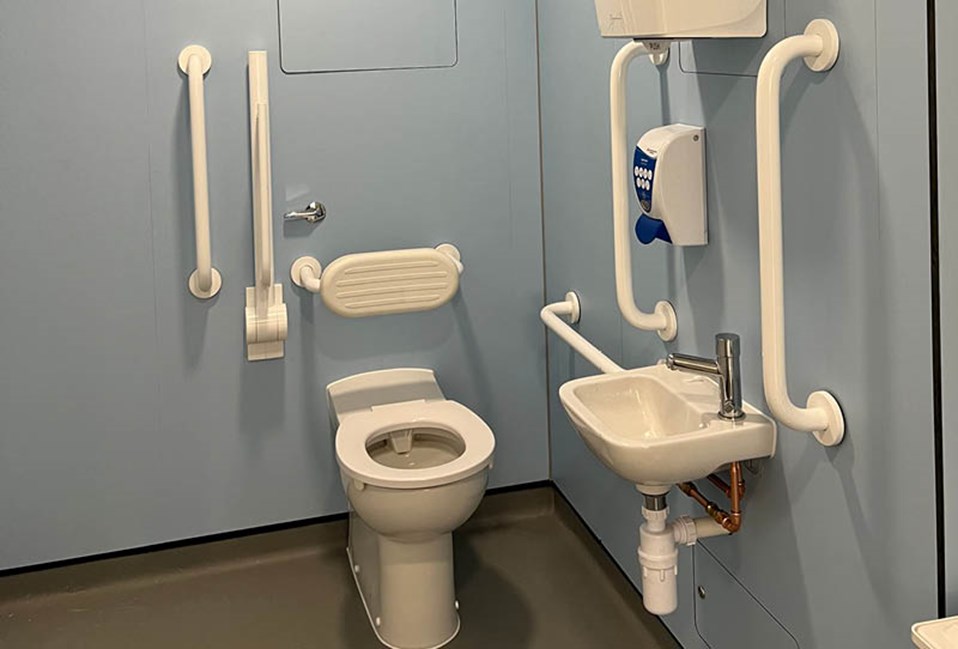 venesta-washrooms-case-study-oldham-diagnostic-centre7