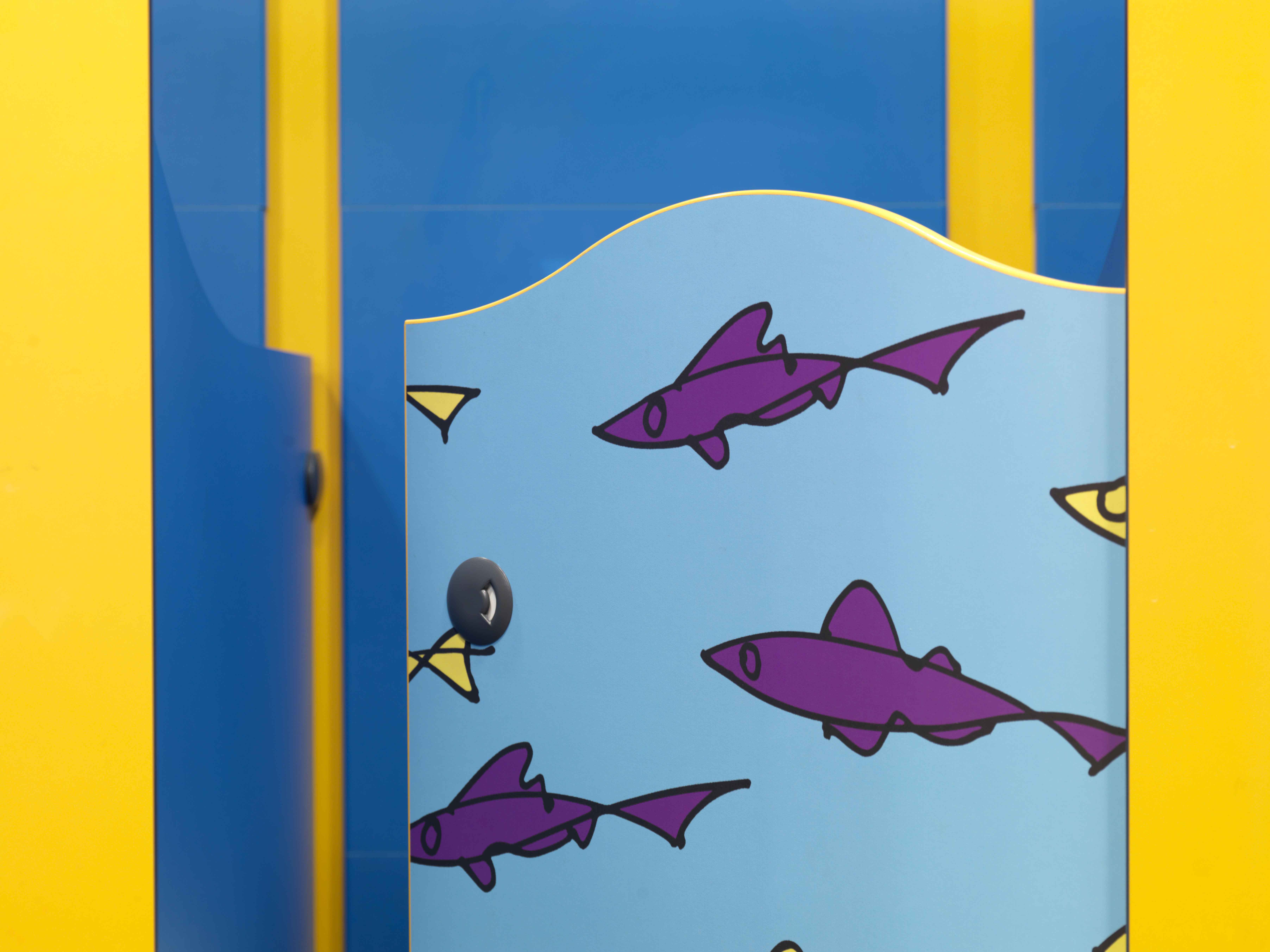 venesta-washrooms-toilet-cubicles-genesis-vepps-ips-preplumbed-panel-panelling-belleville-primary-school6
