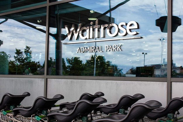 venesta-washrooms-waitrose-admiral-park-vanity-unit-hero