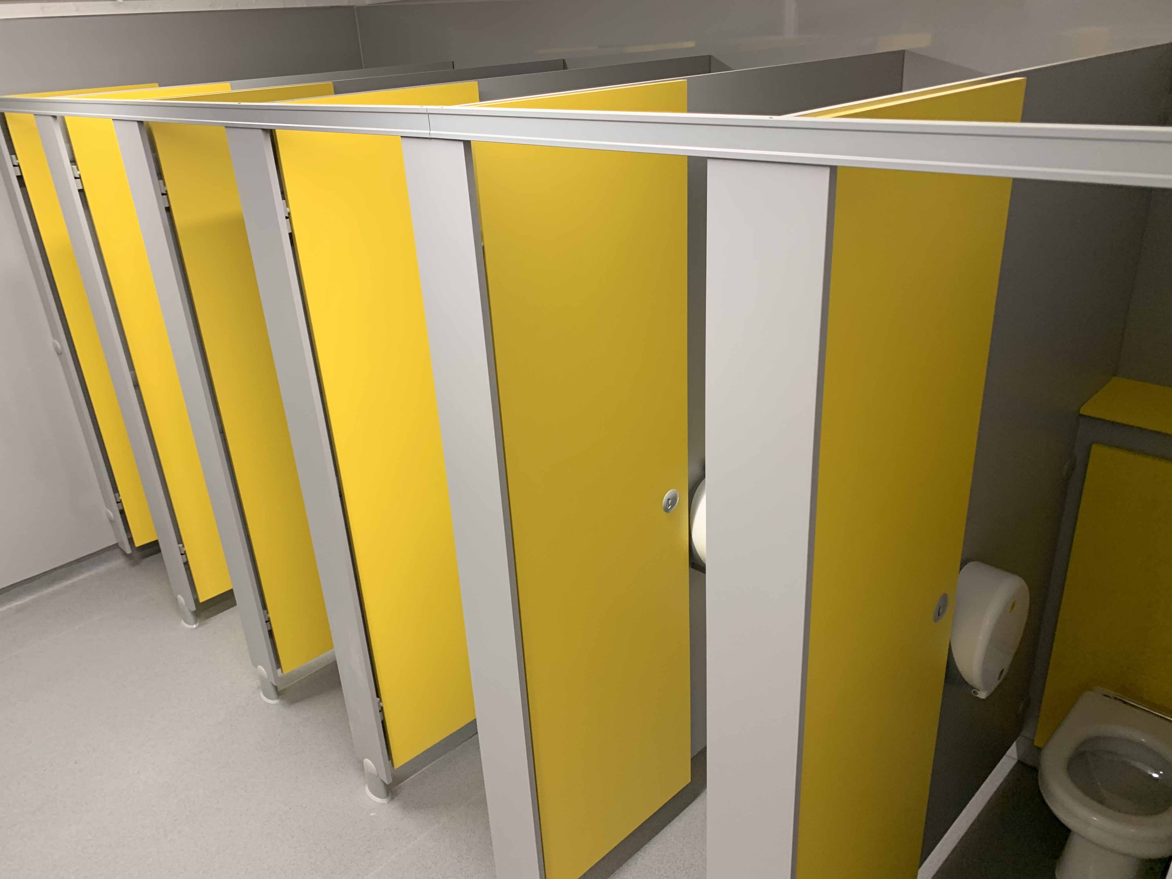 venesta-washrooms-toilet-cubicles-award-marian-vian-primary-school-girls2